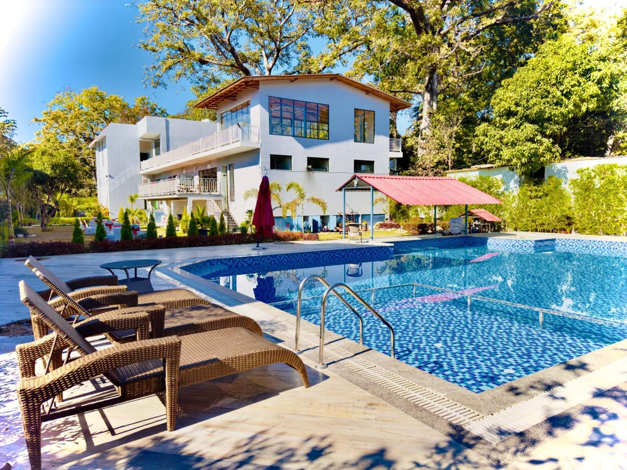 Forest Creek Resort Kiari - A Luxury 4 Star Resort 兰纳加 外观 照片